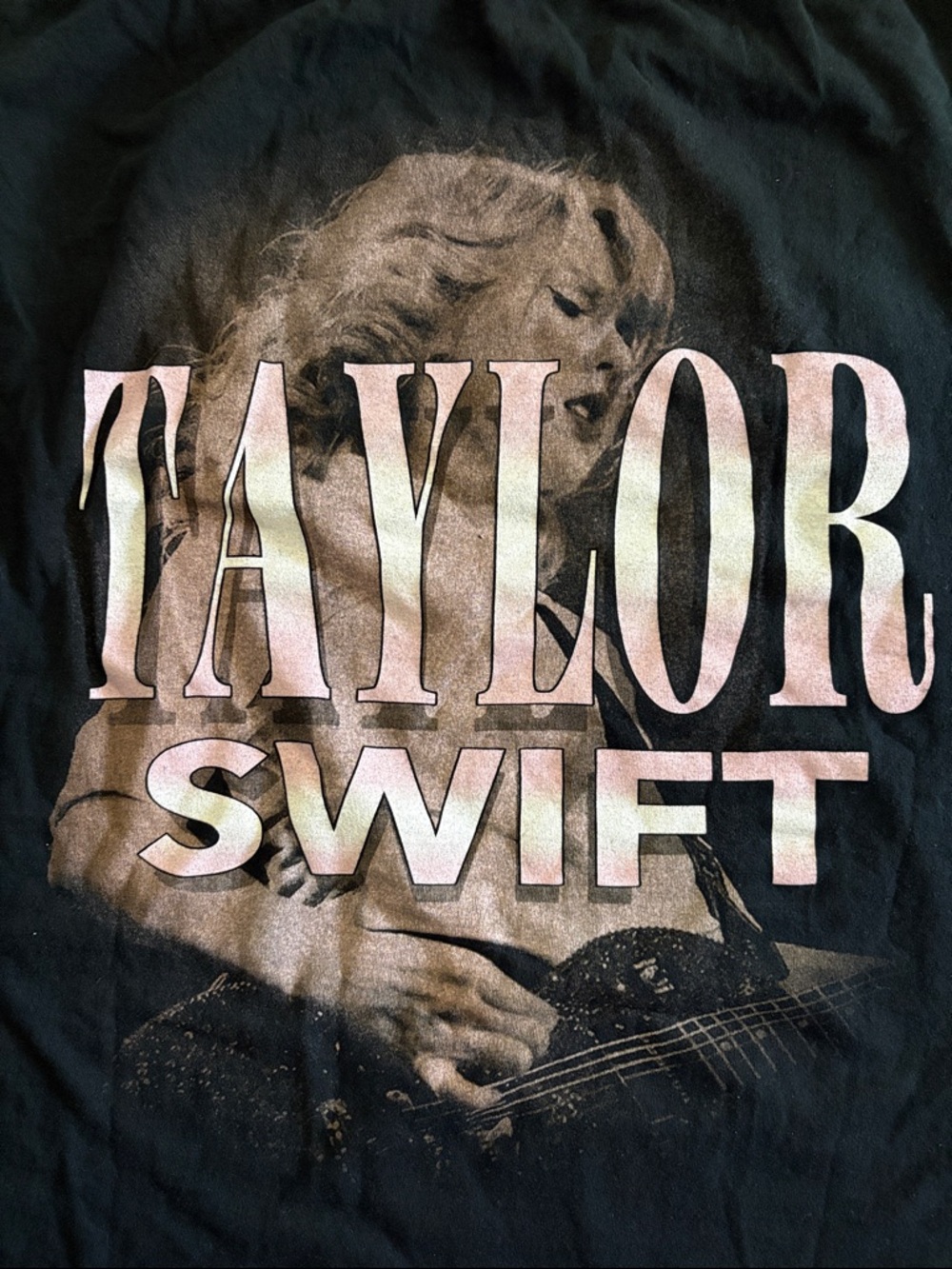 Taylor Swift Tee - Picture 5 of 6